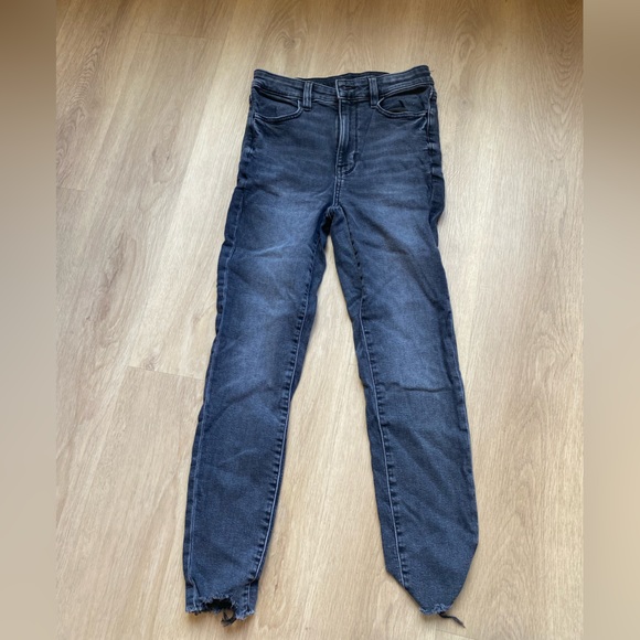 American Eagle black frayed bottoms jeans - Picture 3 of 6